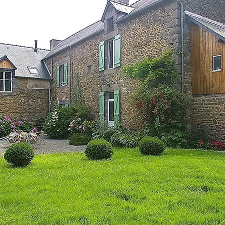 Couette-café D'hôtes De Pirieuc Meillac