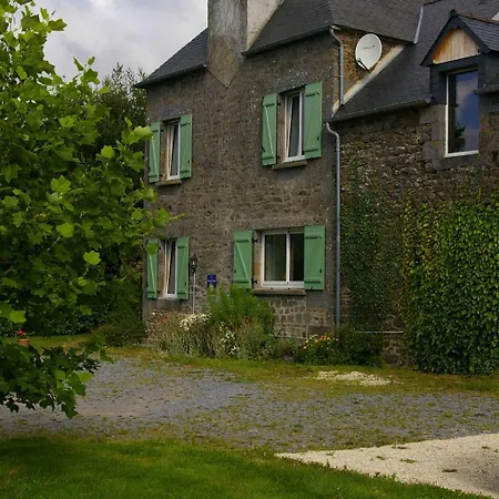 Couette-café D'hôtes De Pirieuc Meillac